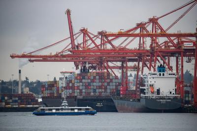 U.S. trade, geopolitics top financial concerns among Canadians: HOOPP survey