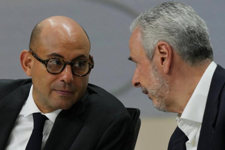 As US skips climate talks in Brazil, leaders plead for other nations to unite