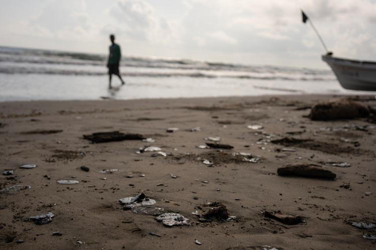 Environmental groups accuse Mexico of lying about origins of oil spill in the Gulf