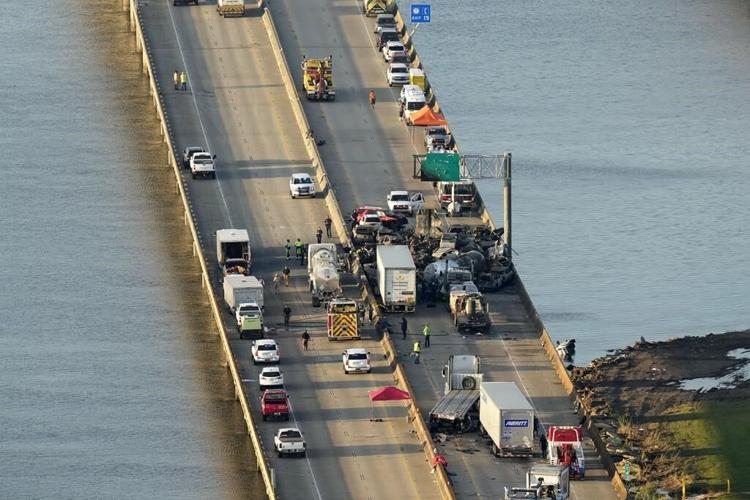 'Superfog' near New Orleans blamed for highway crashes that killed at least 7