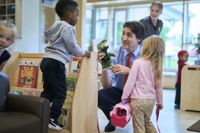 Percentage of early childhood educators in Ontario child care declining, despite goal