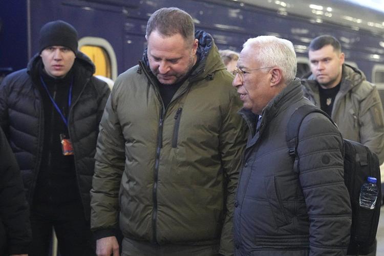 Foreign leaders visit Ukraine to show their support on war's 3rd anniversary