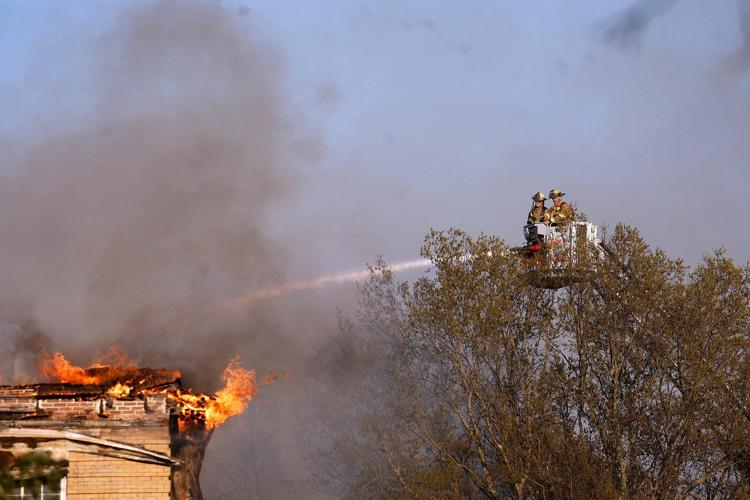 Texas wildfire prompts evacuations as Arkansas and Florida also battle blazes