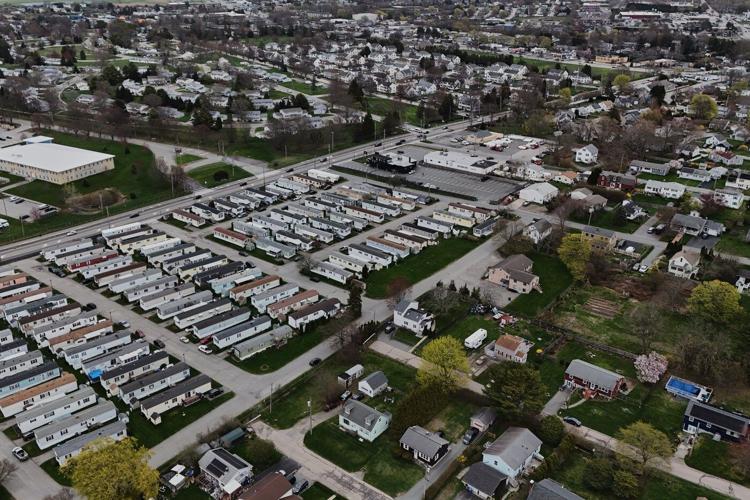 Study says trees counter half the world's urban heating, but not in the places that need it most