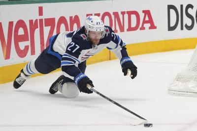 Ehlers leaves Winnipeg Jets for six-year, $51M deal with Carolina Hurricanes