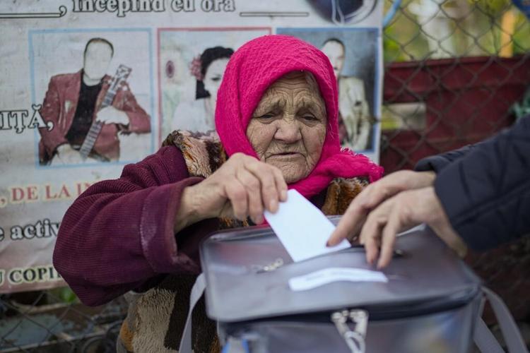 Moldova's diaspora tipped the scales in a pivotal election. Critics question the vote's validity