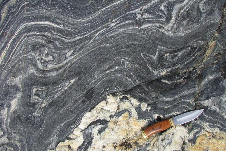 These ɫtv rocks may be the oldest on Earth