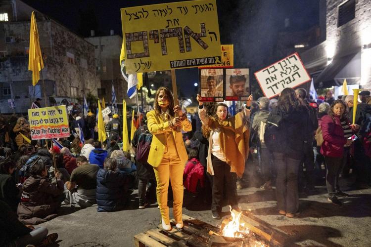 With the Gaza ceasefire in limbo, Israel tries to impose an alternative plan on Hamas