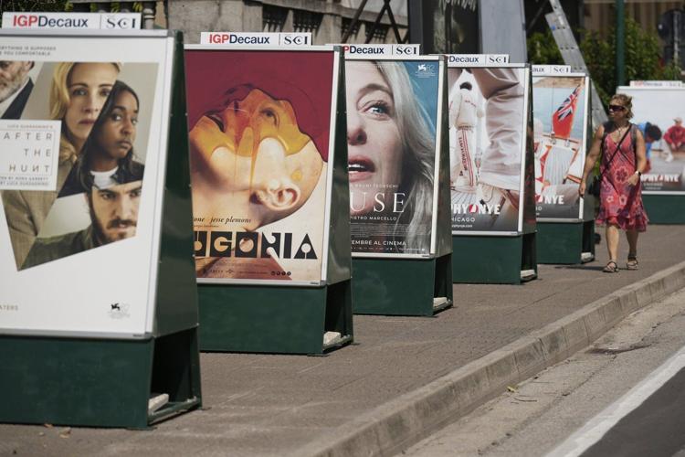 Kathryn Bigelow unveils political thriller ‘A House of Dynamite’ at Venice Film Festival