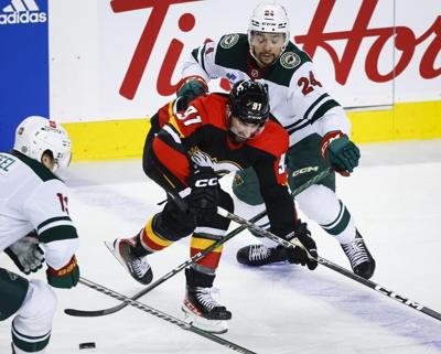 Andersson's three-point night helps Calgary Flames to 5-3 win over Minnesota Wild