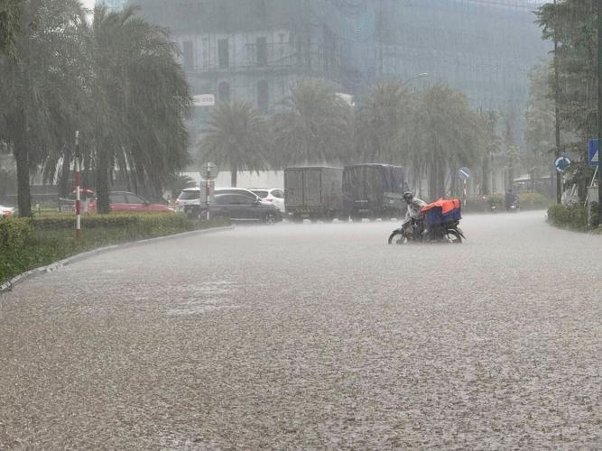 Tropical storm leaves 3 dead in Vietnam and brings heavy rain to parts of Southeast Asia
