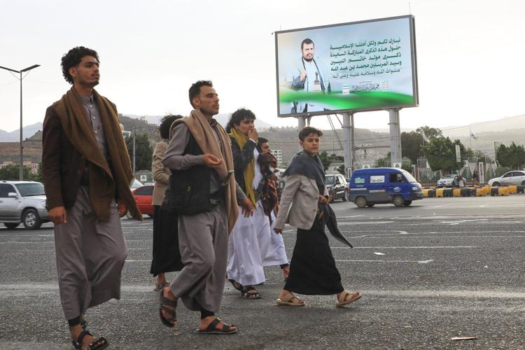 Houthi strikes set fire to Saudi oil sites and wound 73, plus other key Mideast news