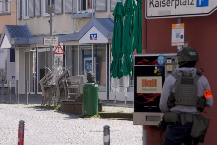 Police called to a hostage situation at a bank in western Germany
