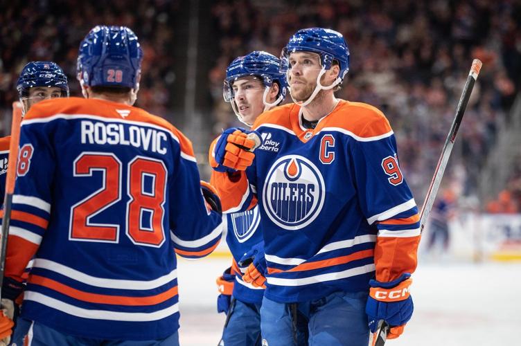 Oilers GM Stan Bowman on Edmonton's scuffling start: 'We're just not clicking'