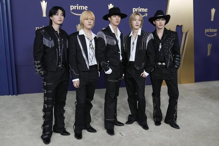 Jason Aldean honors Toby Keith in moving tribute at the 2024 Academy of Country Music Awards