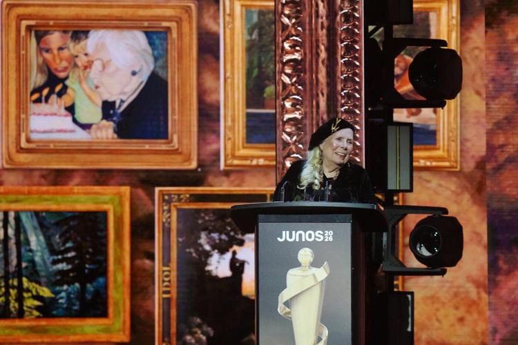 Photo Gallery: Joni Mitchell sings onstage at the Junos