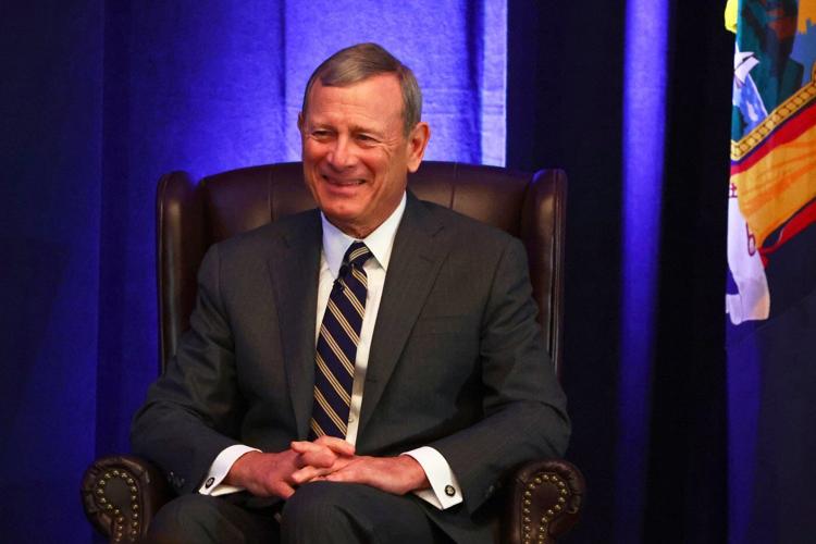 PHOTO COLLECTION: Supreme Court Roberts