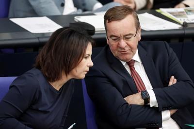 German parliament authorizes troops to stay in Mali for one final year