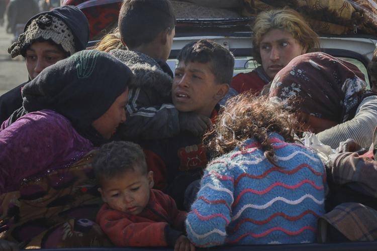 Syrian insurgents say they have entered the city of Hama after fierce fighting