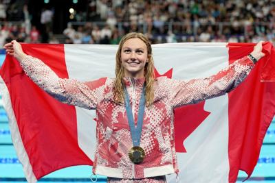 Swimmer Summer McIntosh voted ��ɫtvfemale athlete of the year for 2024
