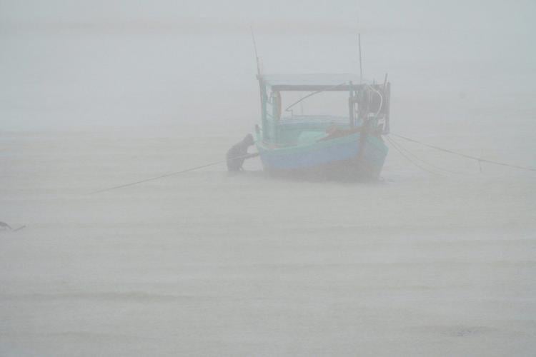 Vietnam rethinks its flood strategy as climate change drives storms and devastation