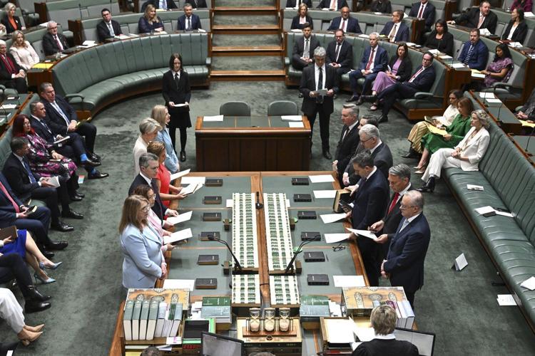 Australia's Parliament resumes with pro-Palestinian protests and calls for Israel sanctions
