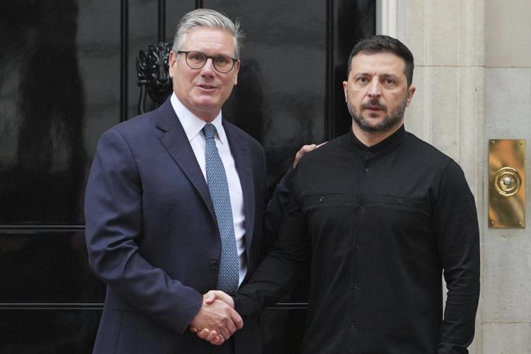 Zelenskyy brings Europe's top leaders with him to meet Trump on ending Russia's war