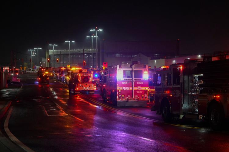 Photo-Gallery-NY-Air-Canada-Crash 06