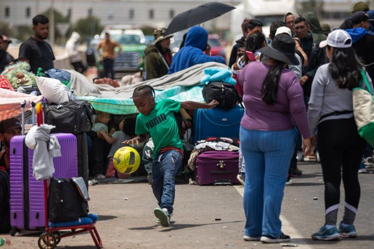 Peru to declare a state of emergency as migrants leaving Chile trigger backlash