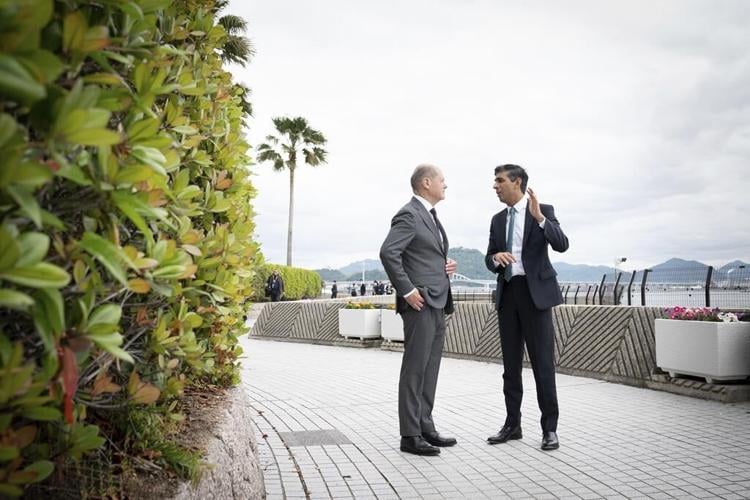 Ukraine's Zelenskyy arrives in Hiroshima for G7 summit as world leaders sanction Russia