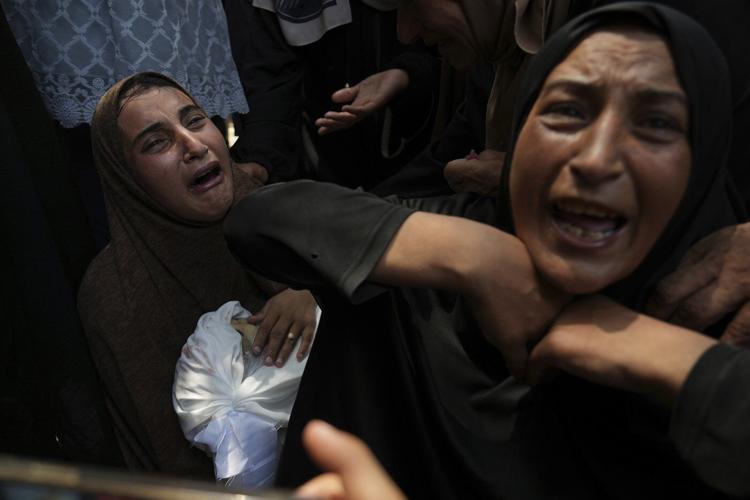 Israeli gunshots and strikes kill at least 25 in Gaza, some while seeking aid