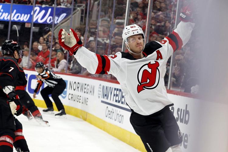 Martinook, Andersen help Hurricanes push past Devils 3-1 for 2-0 lead in 1st-round playoff series