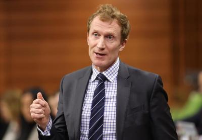 Ottawa should respect Quebec's immigration cap for family reunification: minister