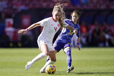 ɫֱ defender Shelina Zadorsky details medical ordeal of recent months