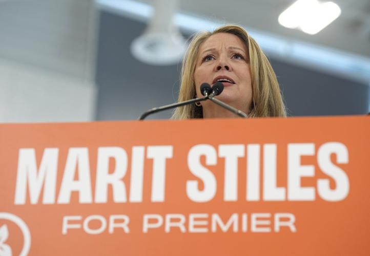 Leaders of Ontario Liberals, New Democrats promise to help young people