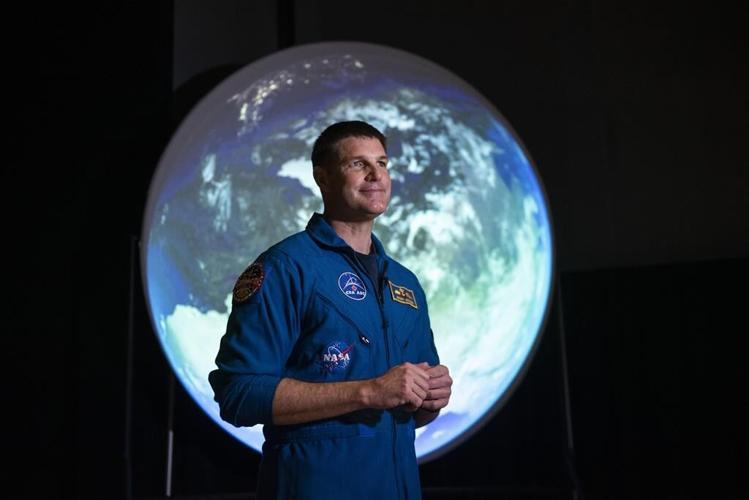NASA, CSA name Jeremy Hansen to be first Canadian to encircle the moon