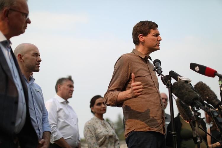 B.C. premier announces task force on climate emergencies on tour of wildfire disaster