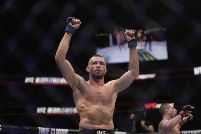 Middleweight contenders de Ridder, Hernandez headline October UFC show in Vancouver