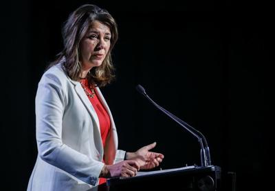 Alberta Premier Danielle Smith selling her rail car restaurant