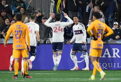 As 2026 FIFA World Cup looms, CRTC dispute between OneSoccer and Rogers drags on