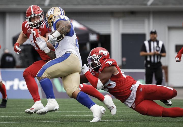 Linebacker Jacob Roberts making most of chance to start with Calgary Stampeders