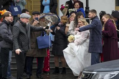 Russia's year of war: Purge of critics, surge of nationalism