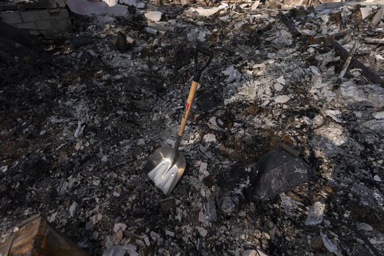 PHOTO COLLECTION: California Wildfires Aftermath