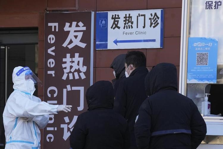 Facing COVID surge, China expanding hospitals, ICUs