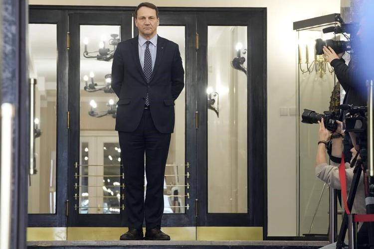 Estonia's foreign minister says the Baltics have 3 or 4 years to prepare for Russian 'test' of NATO