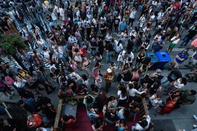 Local businesses preparing for 'more mellow' TIFF as Hollywood strikes continue