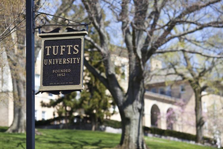 Navy SEAL who led workout that hospitalized Tufts lacrosse players lacked expertise, report says