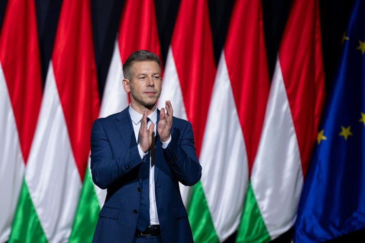 Hungarian opposition leader Magyar vows to pull Hungary back toward the West in campaign launch