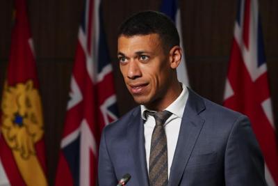 Le chef adjoint du Parti vert se présente à l'élection partielle de Montréal