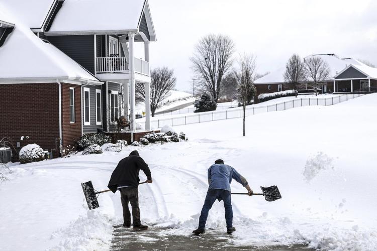PHOTO COLLECTION: Winter Blasts Weather